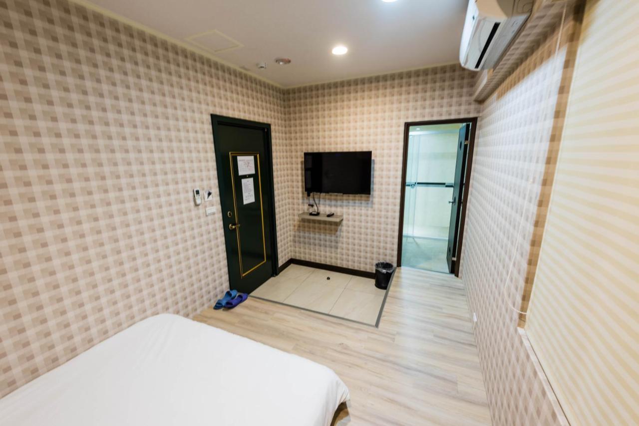Manman House Ruifang Appartement New Taipei City Buitenkant foto