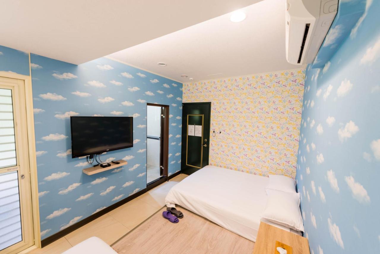 Manman House Ruifang Appartement New Taipei City Buitenkant foto